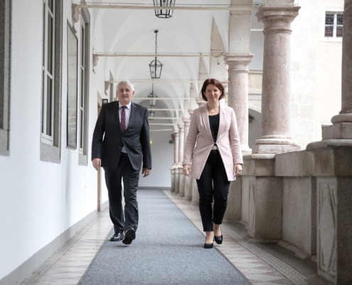 Gemeinde Landesrätin Langer-Weninger mit Gemeindebund-Präsident Hans Hingsamer