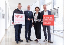v.l.n.r.: Feuerwehrpräsident Robert Mayer, Messepräsident Peter Franzmayr, Feuerwehr- und Katastrophenschutz-Landesrätin Michaela Langer-Weninger und Messedirektor Robert Schneider