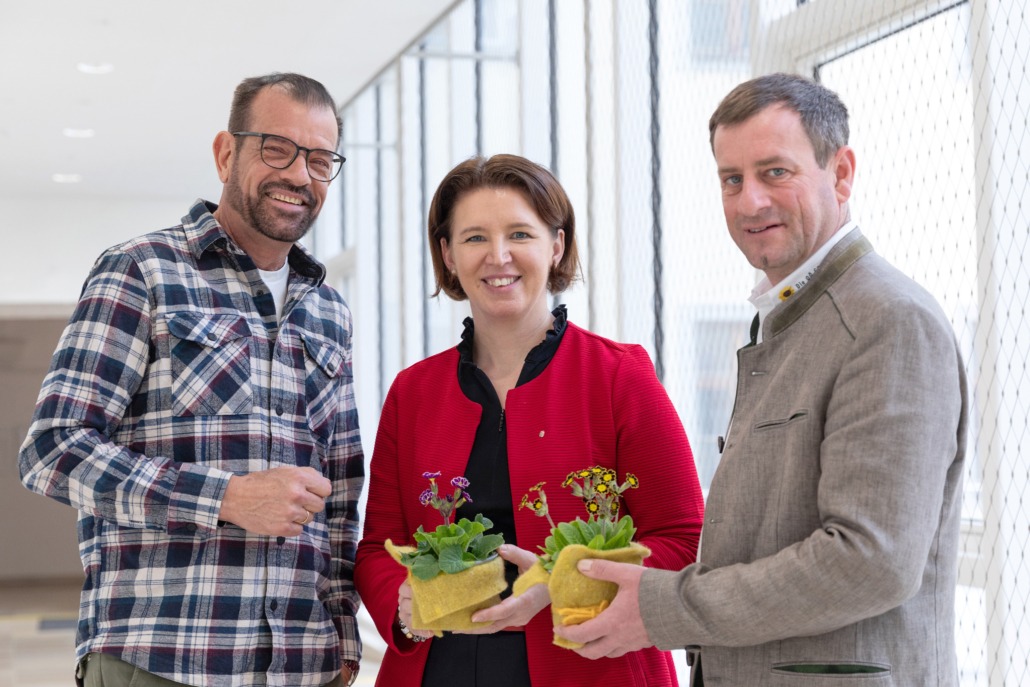 Es geht wieder los: Die Gartenlandtour mit Bio-Gärtner Karl Ploberger, Agrar-Landesrätin Michaela Langer-Weninger und Landesgärtnermeister Hannes Hofmüller