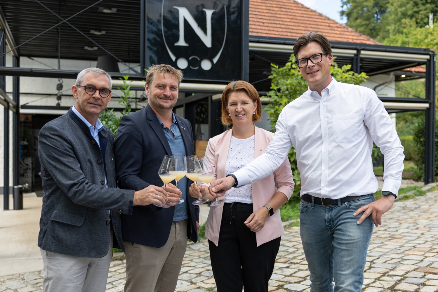 LRin bei Presserundgang